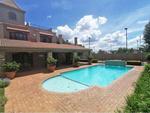 1 Bed Lonehill Apartment To Rent