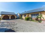 4 Bed Helikon Park House For Sale