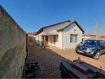 2 Bed Braamfischerville House For Sale