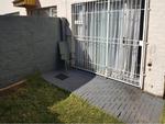 2 Bed Windsor West Property To Rent