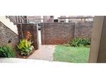 2 Bed Philip Nel Park Property For Sale