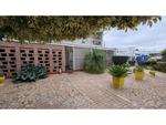 3 Bed Oudtshoorn Central Apartment To Rent