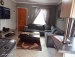 2 Bed Crystal Park House To Rent