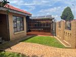 5 Bed Lenasia South House For Sale