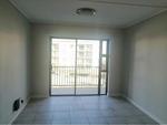 2 Bed Silver Lakes Apartment To Rent