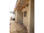 2 Bed Turffontein House To Rent