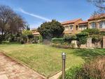 3 Bed Townhouse in Jim Fouche Park
