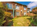 2 Bed Ontdekkers Park Apartment To Rent