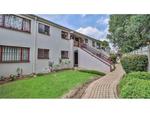 2 Bed Sunninghill Apartment To Rent