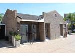3 Bed Middelpos House For Sale