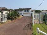 3 Bed Mtwalume House For Sale