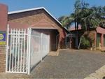 2 Bed Ninapark House For Sale