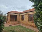 3 Bed Pinehaven House To Rent