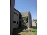 2 Bed Menlo Park Property To Rent
