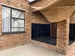 2 Bed Chloorkop House For Sale