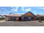 3 Bed Parkdene Commercial Property To Rent