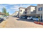 2 Bed Sunninghill Apartment To Rent