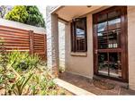 Property - Saxonwold. Houses, Flats & Property To Let, Rent in Saxonwold
