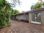 4 Bed Garsfontein House To Rent