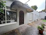 2 Bed Parkhurst House To Rent