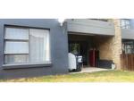 2 Bed Greenstone Hill House To Rent