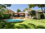 4 Bed Woodmead House For Sale