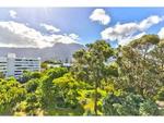 3 Bed Claremont Apartment For Sale