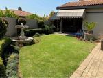 3 Bed Silver Lakes Golf Estate Property To Rent