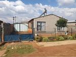 1 Bed Etwatwa House For Sale