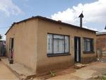 2 Bed Etwatwa House For Sale