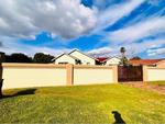 4 Bed Dawn Park House For Sale