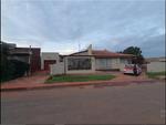 3 Bed Lenasia South House To Rent