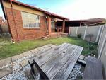 2 Bed Radiokop Property For Sale
