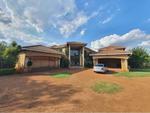 5 Bed Blue Saddle Ranches House For Sale