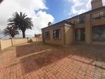 6 Bed House in Vredenburg